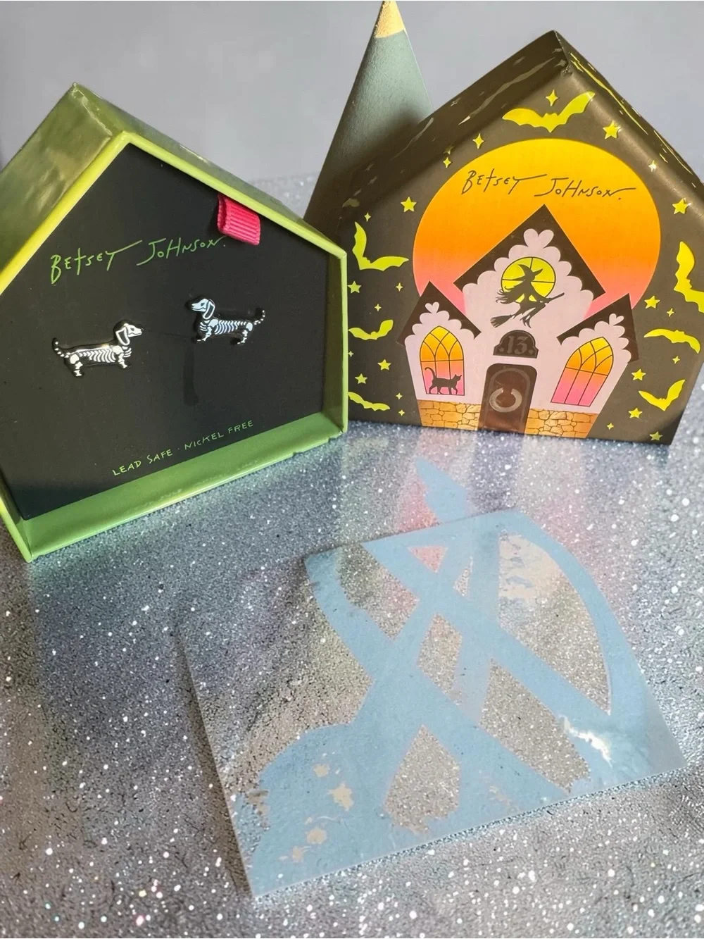 Betsey Johnson playful dachshund